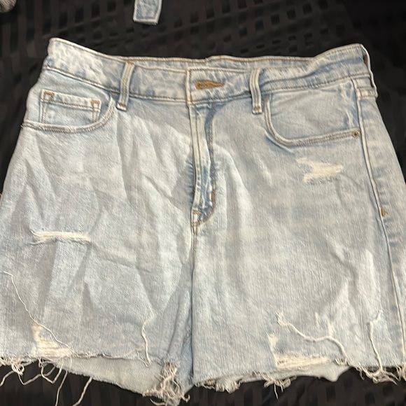 Old Navy Distressed Shorts - Picture 1 of 2
